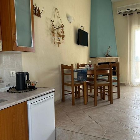 Studio Dalkidi Καλάνδρα Εξωτερικό φωτογραφία